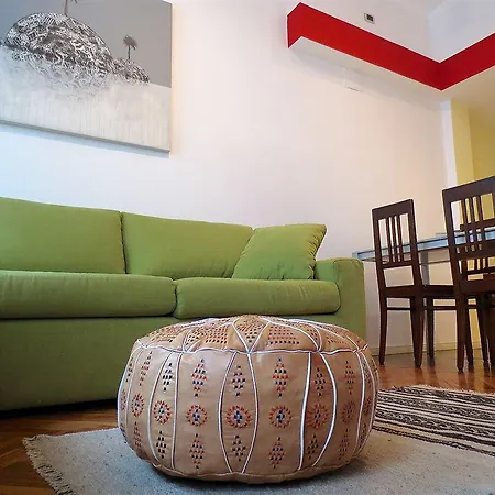Temporary House - Design District 아파트 *
